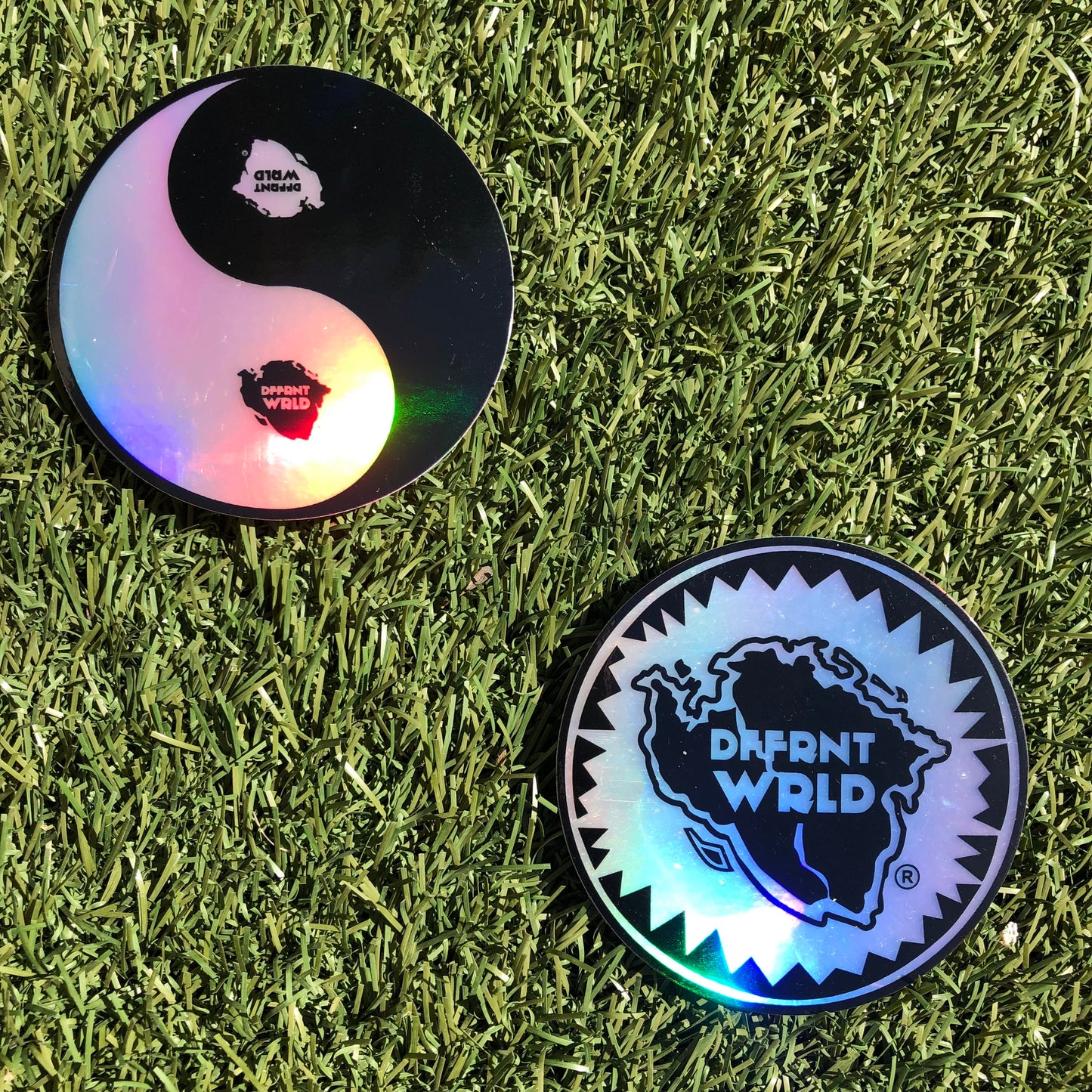 DFFRNTWRLD®️ タリスマンホロスラップ
