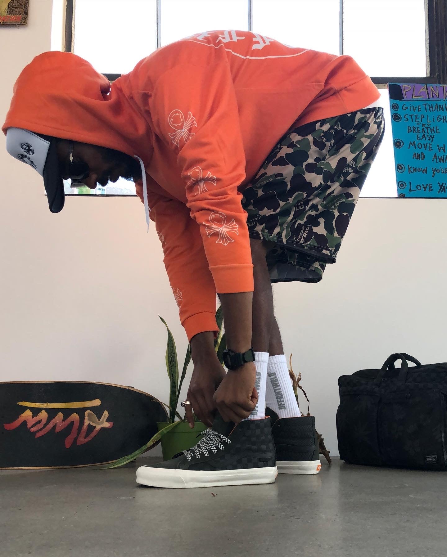 DFFRNTWRLD® Camo Short