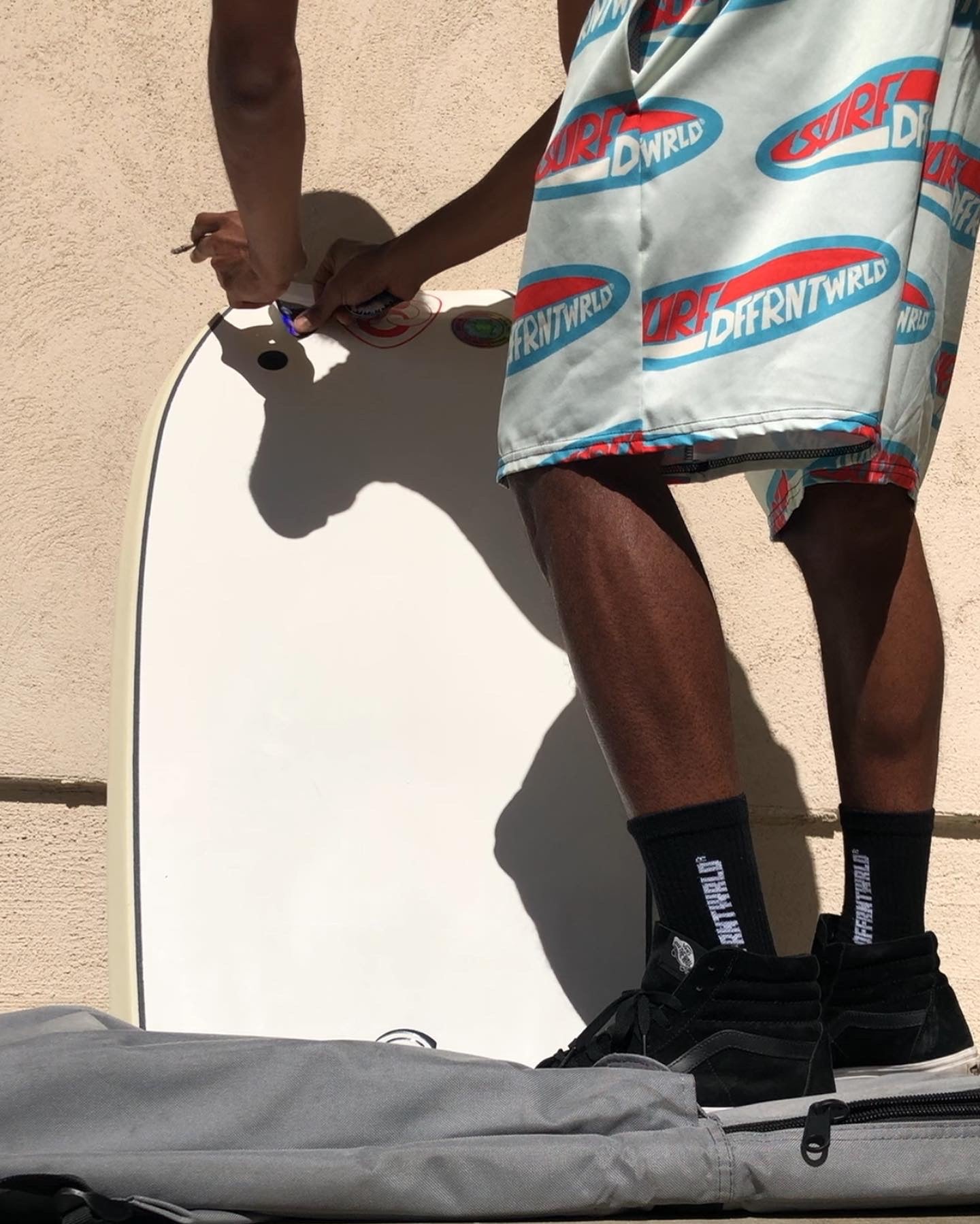 DFFRNTWRLD® Surf Shorts