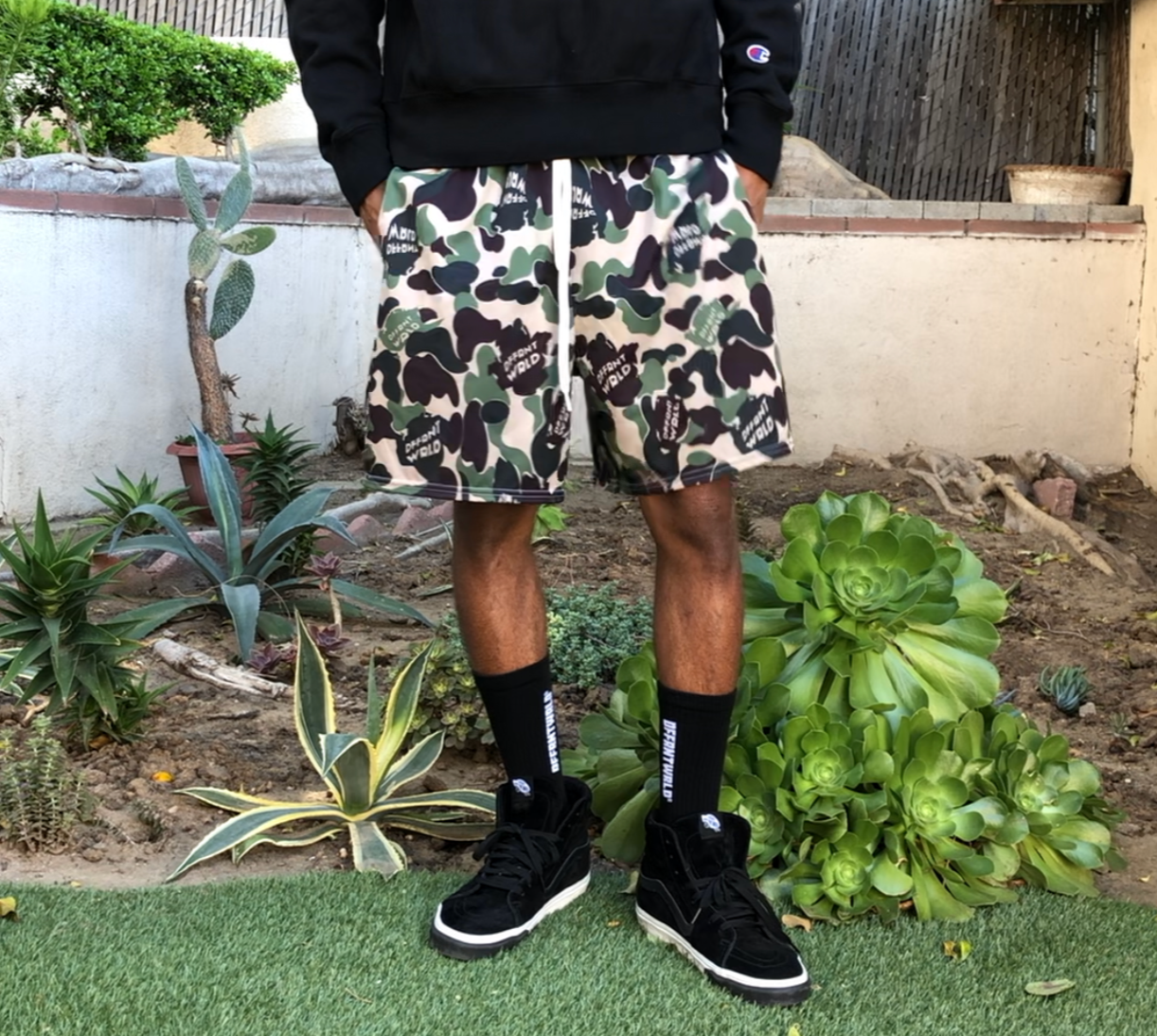 DFFRNTWRLD® Camo Short