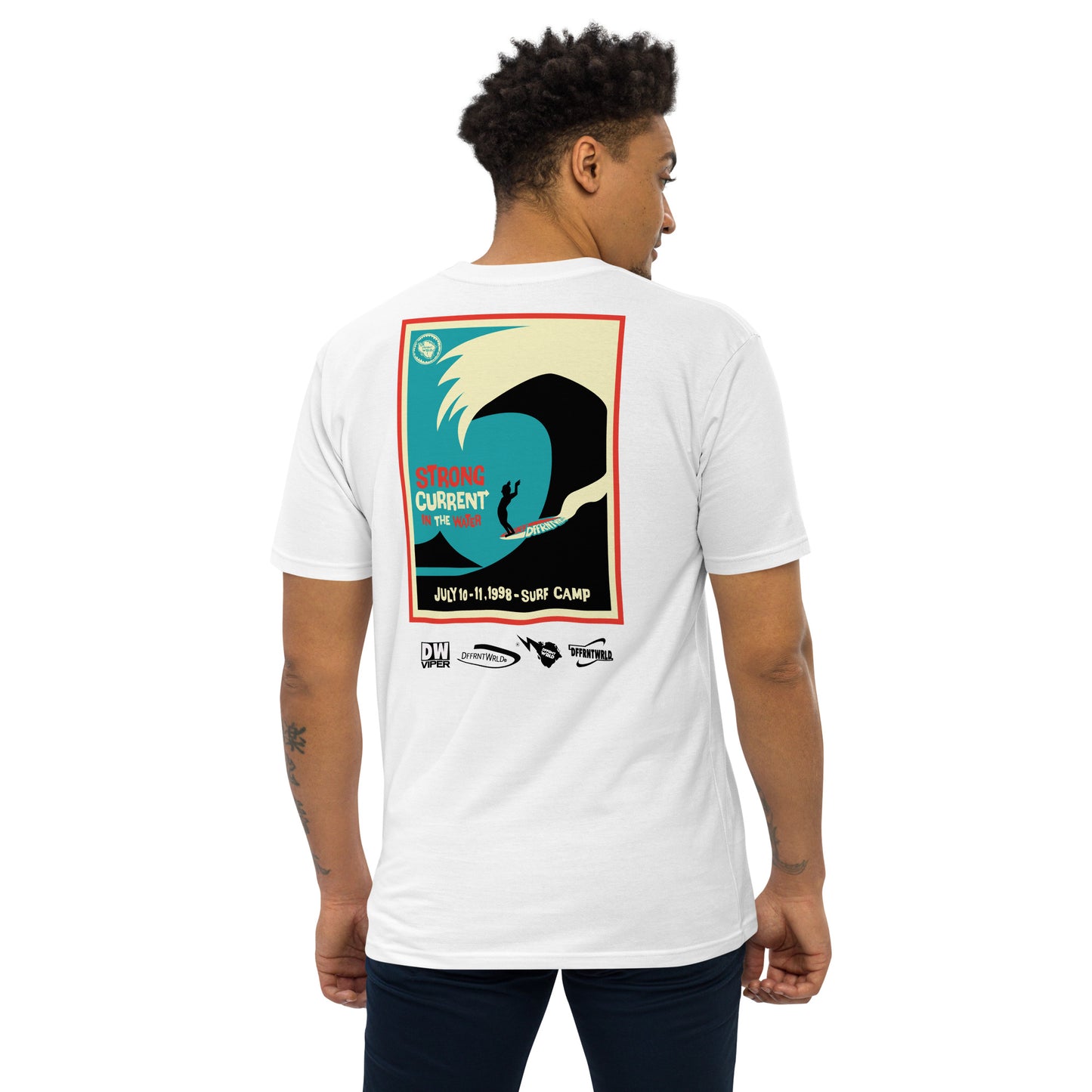 DFFRNTWRLD® ストロングカレント メンズプレミアムTシャツ